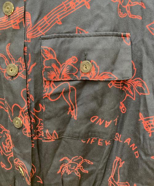 Hysteric Glamour（ヒステリックグラマー）Hysteric Glamour (ヒステリックグラマー) LUCIFER ISLAND総柄 5分袖オープンカラーワンピース ネイビー サイズ:Freeの古着・服飾アイテム
