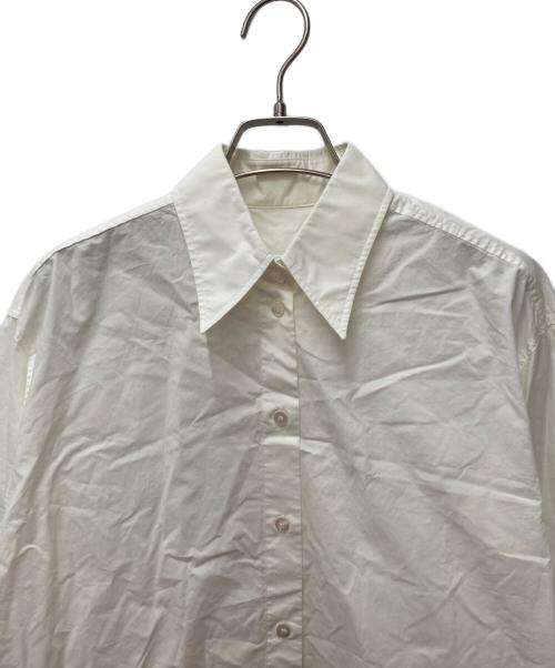 MM6 Maison Margiela（エムエムシックスメゾンマルジェラ）MM6 Maison Margiela (エムエムシックスメゾンマルジェラ) ベルト付き長袖シャツ　S32DL0223 ホワイト サイズ:38の古着・服飾アイテム