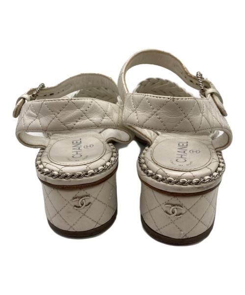 CHANEL（シャネル）CHANEL (シャネル) 編み込みレザーサンダル ホワイト サイズ:35 1/2の古着・服飾アイテム