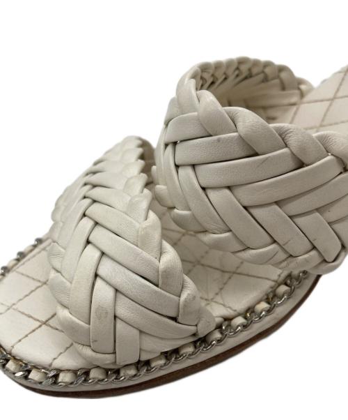 CHANEL（シャネル）CHANEL (シャネル) 編み込みレザーサンダル ホワイト サイズ:35 1/2の古着・服飾アイテム