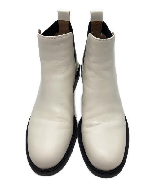 STACCATO（スタッカート）STACCATO (スタッカート) サイドゴアデザインヒールブーツ ホワイト サイズ:24.5の古着・服飾アイテム