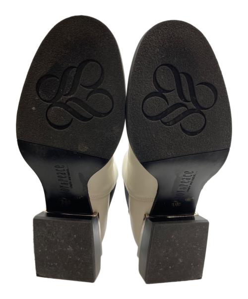 STACCATO（スタッカート）STACCATO (スタッカート) サイドゴアデザインヒールブーツ ホワイト サイズ:24.5の古着・服飾アイテム