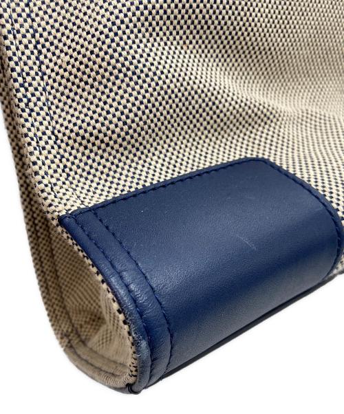 TORY BURCH（トリーバーチ）TORY BURCH (トリーバーチ) エラトートバッグ　10006142 ベージュ×ネイビーの古着・服飾アイテム