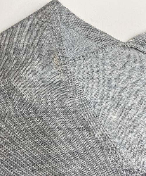 SOEJU（ソージュ）SOEJU (ソージュ) シルクコットンVネックニット グレー サイズ:Mの古着・服飾アイテム