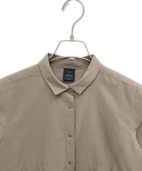 axesquin（アクシーズクイン）axesquin (アクシーズクイン) Ventilation Shirt ブラウン サイズ:Sの古着・服飾アイテム