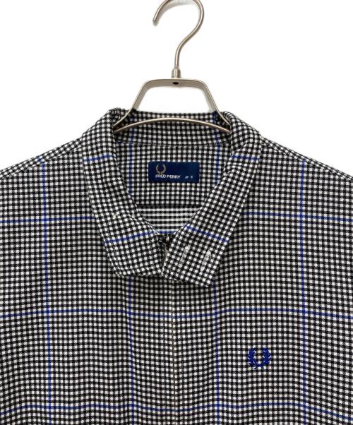 FRED PERRY（フレッドペリー）FRED PERRY (フレッドペリー) Shirt Harrington JKT　F2493 ブラック×ホワイト サイズ:Sの古着・服飾アイテム