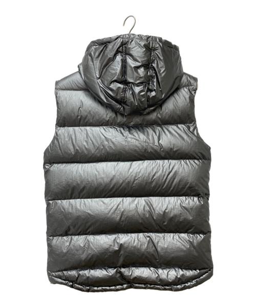 BALMAIN（バルマン）BALMAIN (バルマン) ロゴプリントマルチジップダウンベスト　TO009X112 シルバー サイズ:50の古着・服飾アイテム