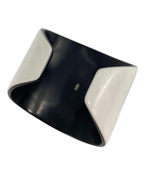 CHANEL（シャネル）CHANEL (シャネル) ココマークバングル ホワイトの古着・服飾アイテム