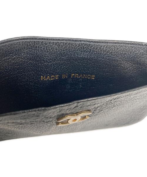 CHANEL（シャネル）CHANEL (シャネル) ココマークカードケース ブラックの古着・服飾アイテム