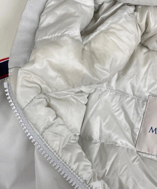 MONCLER（モンクレール）MONCLER (モンクレール) トリコロールラインダウンジャケット ホワイト サイズ:1の古着・服飾アイテム