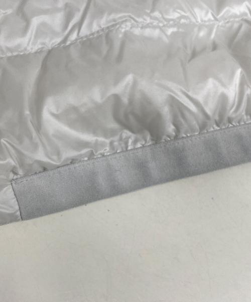 MONCLER（モンクレール）MONCLER (モンクレール) トリコロールラインダウンジャケット ホワイト サイズ:1の古着・服飾アイテム