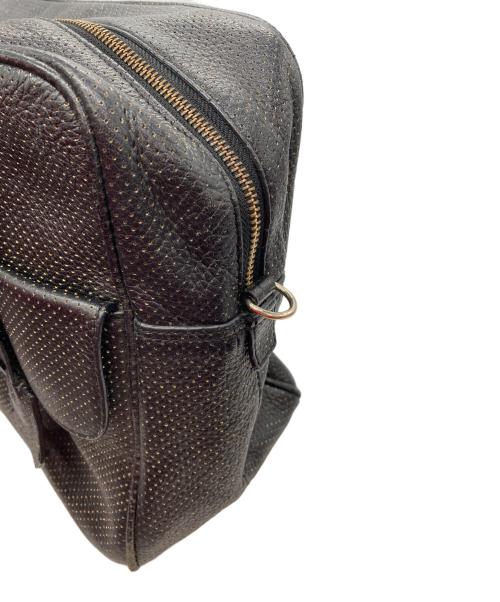 ANYA HINDMARCH（アニヤ・ハインドマーチ）ANYA HINDMARCH (アニヤ・ハインドマーチ) ボストンバッグ ブラックの古着・服飾アイテム