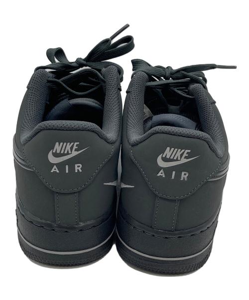 NIKE（ナイキ）NIKE (ナイキ) ローカットスニーカー Light Smoke Grey サイズ:26.5の古着・服飾アイテム