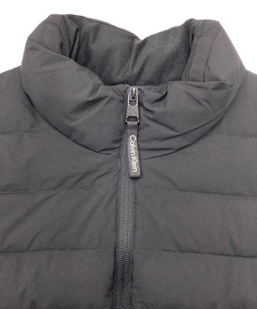 Calvin Klein（カルバンクライン）Calvin Klein (カルバンクライン) Stretch Puffer Vest ブラック サイズ:Mの古着・服飾アイテム