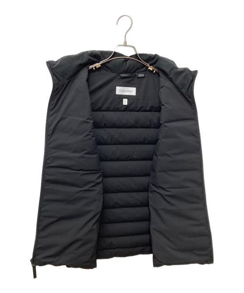 Calvin Klein（カルバンクライン）Calvin Klein (カルバンクライン) Stretch Puffer Vest ブラック サイズ:Mの古着・服飾アイテム