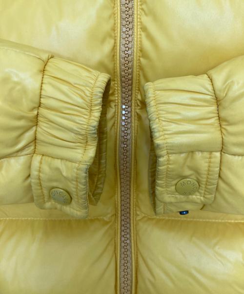 MONCLER（モンクレール）MONCLER (モンクレール) MAYA GIUBBOTTO ダウンジャケット　E20914036605 68950 イエローの古着・服飾アイテム