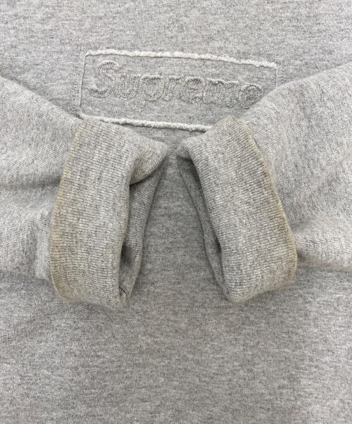 SUPREME（シュプリーム）SUPREME (シュプリーム) Cutout Logo Crewneck グレー サイズ:Sの古着・服飾アイテム