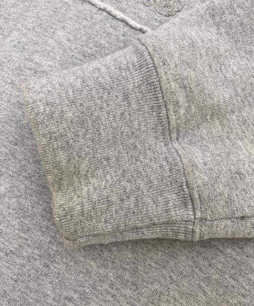 SUPREME（シュプリーム）SUPREME (シュプリーム) Cutout Logo Crewneck グレー サイズ:Sの古着・服飾アイテム