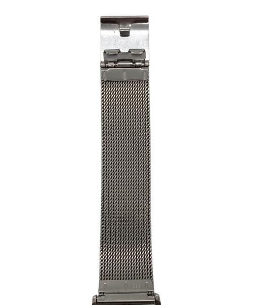 MARGARET HOWELL idea（マーガレット ハウエル アイディア）MARGARET HOWELL idea (マーガレット ハウエル アイディア) DAY&DATE SOLAR MESH 腕時計 KH3-614-11の古着・服飾アイテム