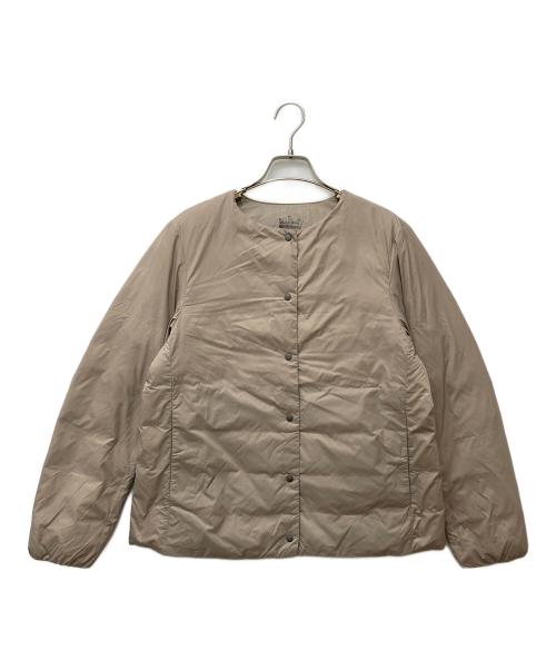 無印良品（ムジルシリョウヒン）無印良品 (ムジルシリョウヒン) 軽量ダウンジャケット BD10GA5A ベージュ サイズ:XLの古着・服飾アイテム