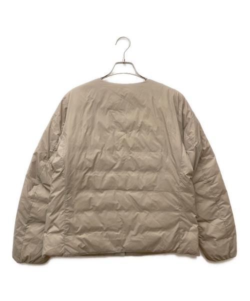 無印良品（ムジルシリョウヒン）無印良品 (ムジルシリョウヒン) 軽量ダウンジャケット BD10GA5A ベージュ サイズ:XLの古着・服飾アイテム