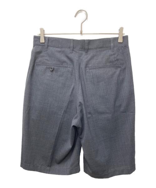 BEAMS PLUS（ビームスプラス）BEAMS PLUS (ビームスプラス) 2 Pleats Shorts Wool Tropical グレー サイズ:Sの古着・服飾アイテム