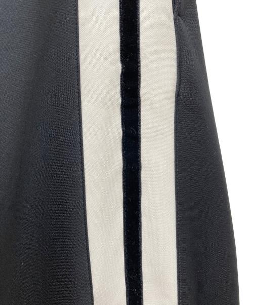 NOISE MAKER（ノイズメーカー）NOISE MAKER (ノイズメーカー) サイドラインジャージスカート 	NMA3-LS38 ブラック サイズ:38の古着・服飾アイテム