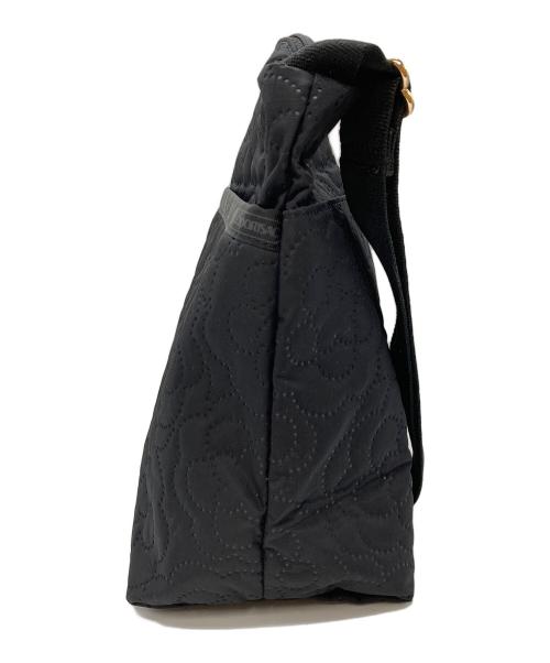 LeSportsac（レスポートサック）LeSportsac (レスポートサック) SMALL CLEO CROSSBODY 7562 K589 ブラックの古着・服飾アイテム