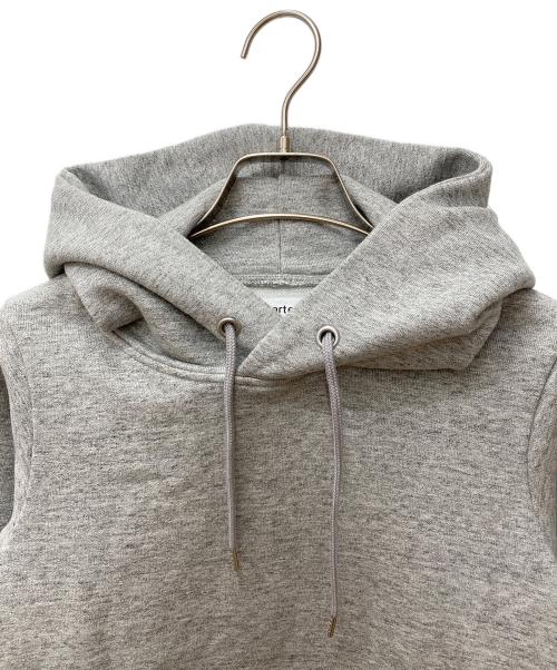 L'appartement（アパルトモン）L'appartement (アパルトモン) Americana (アメリカーナ) クロップド刺繍ロゴパーカー グレー サイズ:表記なしの古着・服飾アイテム