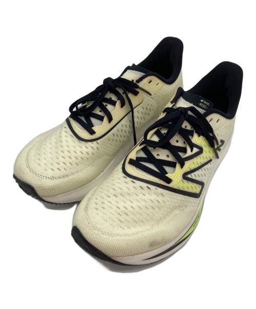 NEW BALANCE（ニューバランス）NEW BALANCE (ニューバランス) FuelCell Rebel v3 イエロー サイズ:27の古着・服飾アイテム