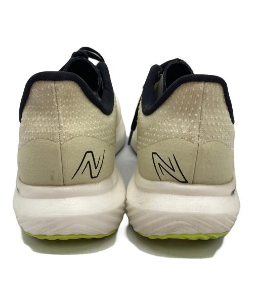 NEW BALANCE（ニューバランス）NEW BALANCE (ニューバランス) FuelCell Rebel v3 イエロー サイズ:27の古着・服飾アイテム