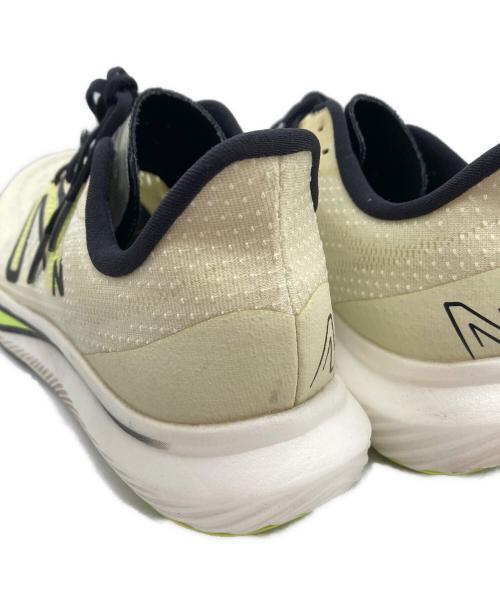 NEW BALANCE（ニューバランス）NEW BALANCE (ニューバランス) FuelCell Rebel v3 イエロー サイズ:27の古着・服飾アイテム