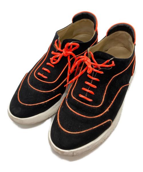 HERMES（エルメス）HERMES (エルメス) ヴォルト スエードスニーカー ブラック×オレンジ サイズ:25.5の古着・服飾アイテム