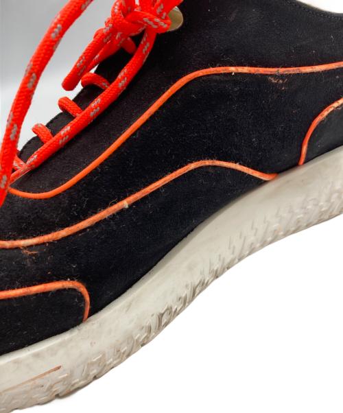 HERMES（エルメス）HERMES (エルメス) ヴォルト スエードスニーカー ブラック×オレンジ サイズ:25.5の古着・服飾アイテム