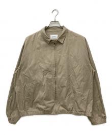 CIOTA（シオタ）の古着「スビンコットンギャバジンスイングトップ」｜ベージュ