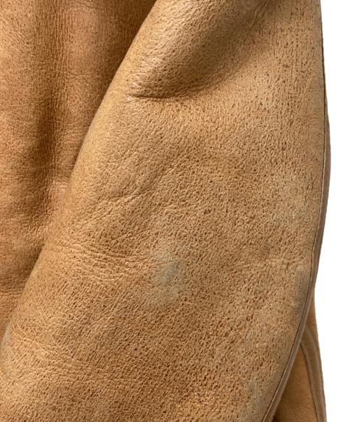 AVIREX（アヴィレックス）AVIREX (アヴィレックス) ムートンジャケット ベージュ サイズ:S（36）の古着・服飾アイテム