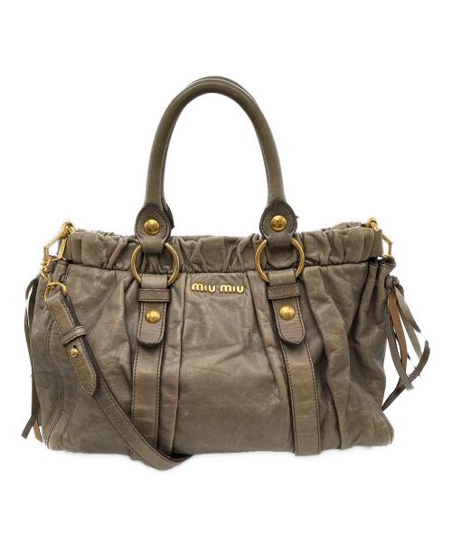 MIU MIU（ミュウミュウ）MIU MIU (ミュウミュウ) ヴィッテロルクス2WAYバッグ グレーの古着・服飾アイテム