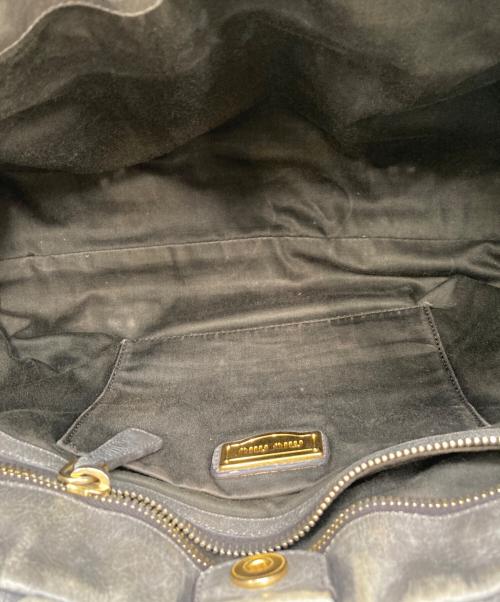 MIU MIU（ミュウミュウ）MIU MIU (ミュウミュウ) ヴィッテロルクス2WAYバッグ グレーの古着・服飾アイテム