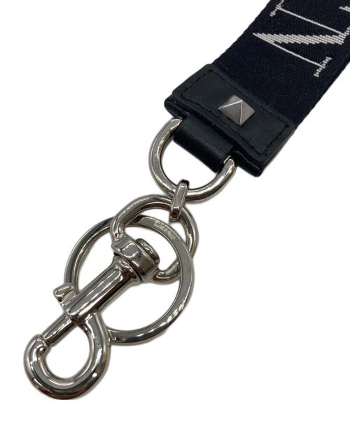 VALENTINO GARAVANI（ヴァレンティノ・ガラヴァーニ）VALENTINO GARAVANI (ヴァレンティノ・ガラヴァーニ) VLTNロゴキーリング ブラックの古着・服飾アイテム