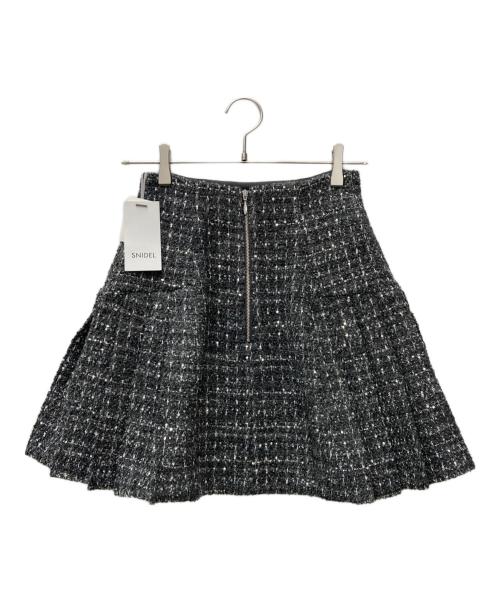 Snidel（スナイデル）Snidel (スナイデル) サイドプリーツツイードミニスカート グレー 未使用品の古着・服飾アイテム