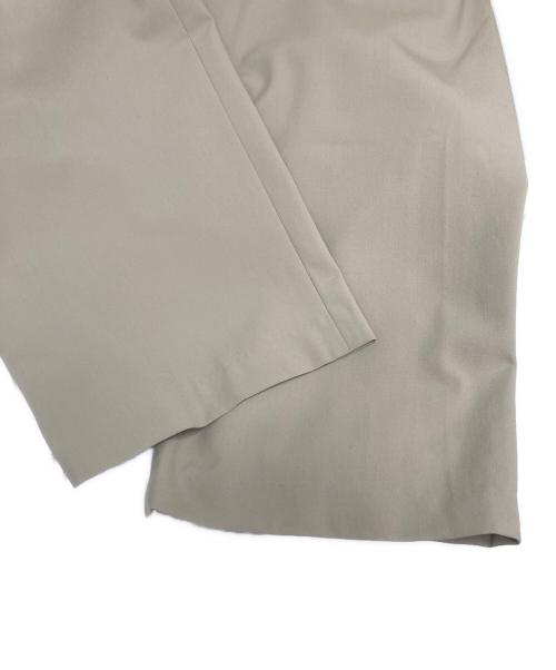 HERMES（エルメス）HERMES (エルメス) ヴァルーズ ノースリーブブラウス/パンツセットアップ ベージュ サイズ:38の古着・服飾アイテム