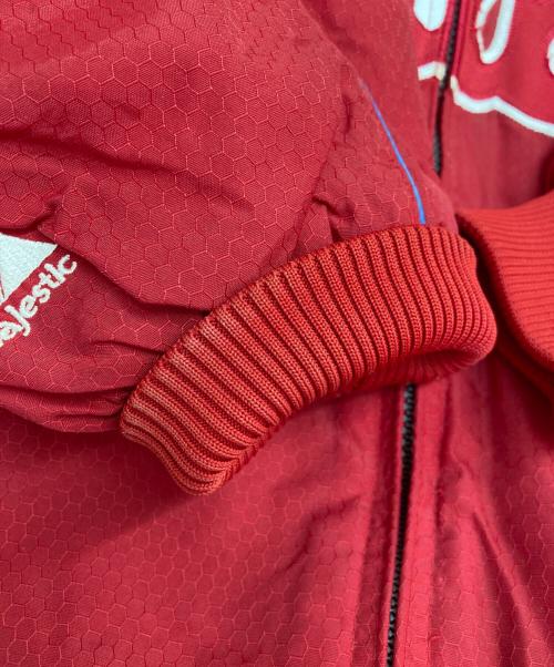 MAJESTIC ATHLETIC（マジェスティック アスレティック）MAJESTIC ATHLETIC (マジェスティック アスレティック) 中綿ジャケット レッド サイズ:不明の古着・服飾アイテム