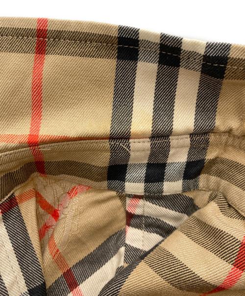 Burberry's（バーバリー）Burberry's (バーバリー) ノバチェックシャドーホースシャツ FE001-104 ブラウン サイズ:7の古着・服飾アイテム