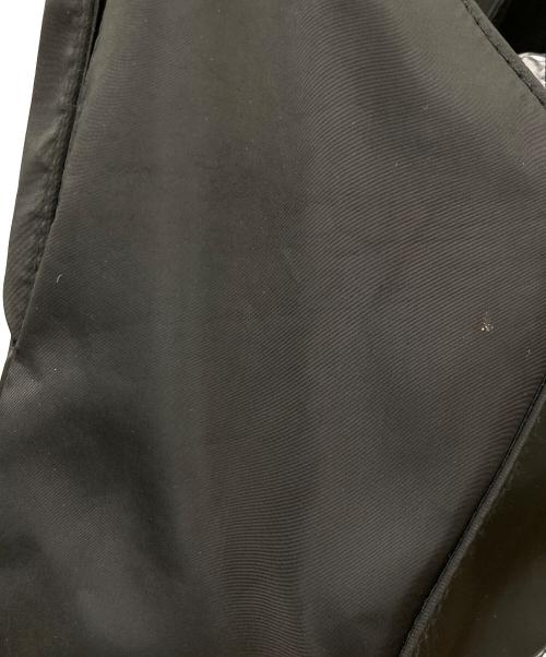 OUTDOOR PRODUCTS（アウトドア プロダクツ）OUTDOOR PRODUCTS (アウトドア プロダクツ) Risley (リズレー) RISLEY ミニトライアングルフリルバッグ ブラックの古着・服飾アイテム