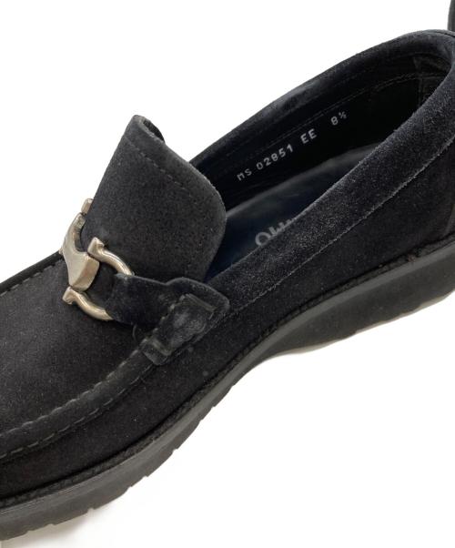 Salvatore Ferragamo（サルヴァトーレ フェラガモ）Salvatore Ferragamo (サルヴァトーレ フェラガモ) ガンチーニスエードローファー ブラック サイズ:8 1/2の古着・服飾アイテム