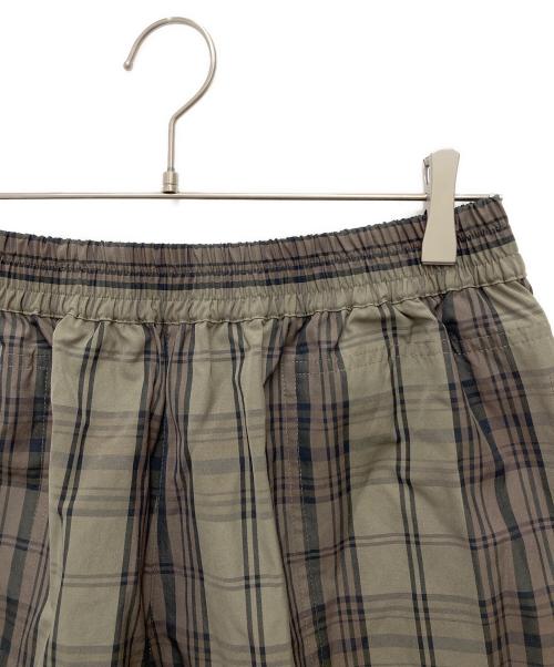 STUDIO NICHOLSON（スタジオ ニコルソン）STUDIO NICHOLSON (スタジオ ニコルソン) ショートパンツ　51-10-721017 ブラウン サイズ:Sの古着・服飾アイテム