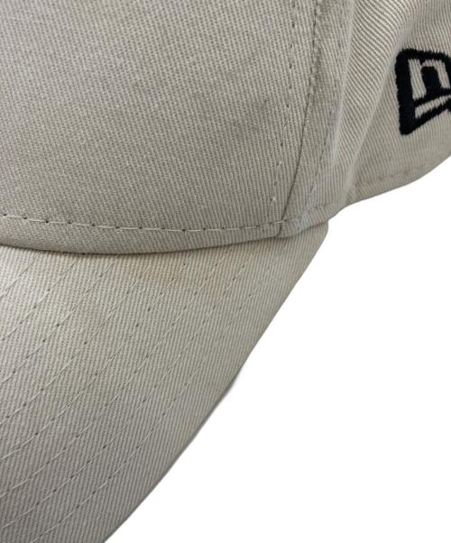 New Era（ニューエラ）New Era (ニューエラ) Yves Saint Laurent (イヴサンローラン) キャップ ベージュの古着・服飾アイテム