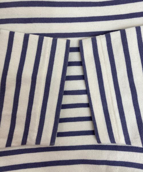 COMOLI（コモリ）COMOLI (コモリ) ボートネックボーダーカットソー パープル×ホワイト サイズ:1の古着・服飾アイテム