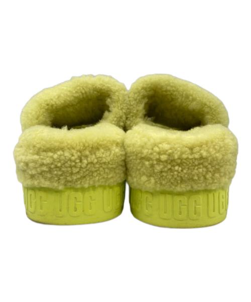 UGG（アグ）UGG (アグ) FLUFFITA ボアサンダル 黄緑 サイズ:22㎝の古着・服飾アイテム