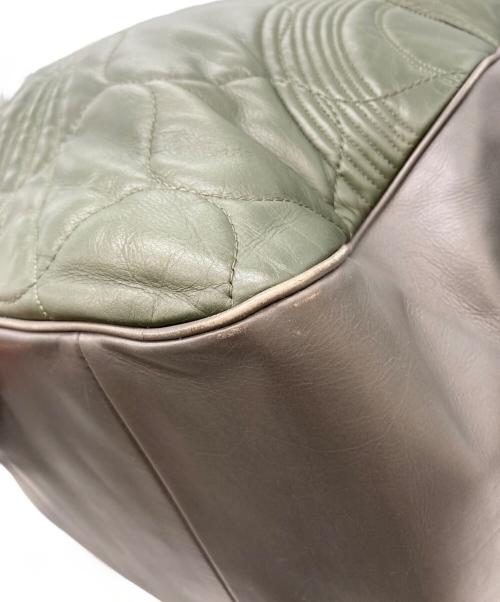 BOTTEGA VENETA（ボッテガベネタ）BOTTEGA VENETA (ボッテガベネタ) レザーショルダーバッグ オリーブの古着・服飾アイテム